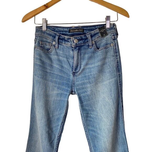 Abercrombie & Fitch signature collection ankle flare jean new - Picture 11 of 15